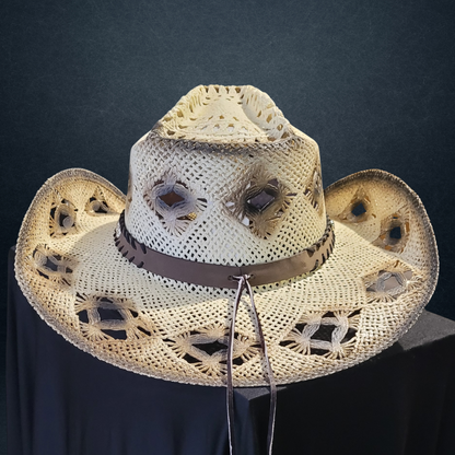 Chapeau de cowboy en paille beige