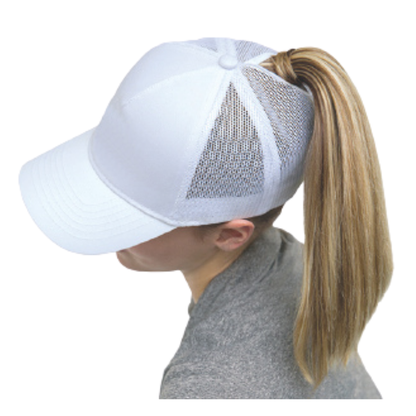 Casquette western | Logo brodé blanc CGIRL | Blanche et maille blanche
